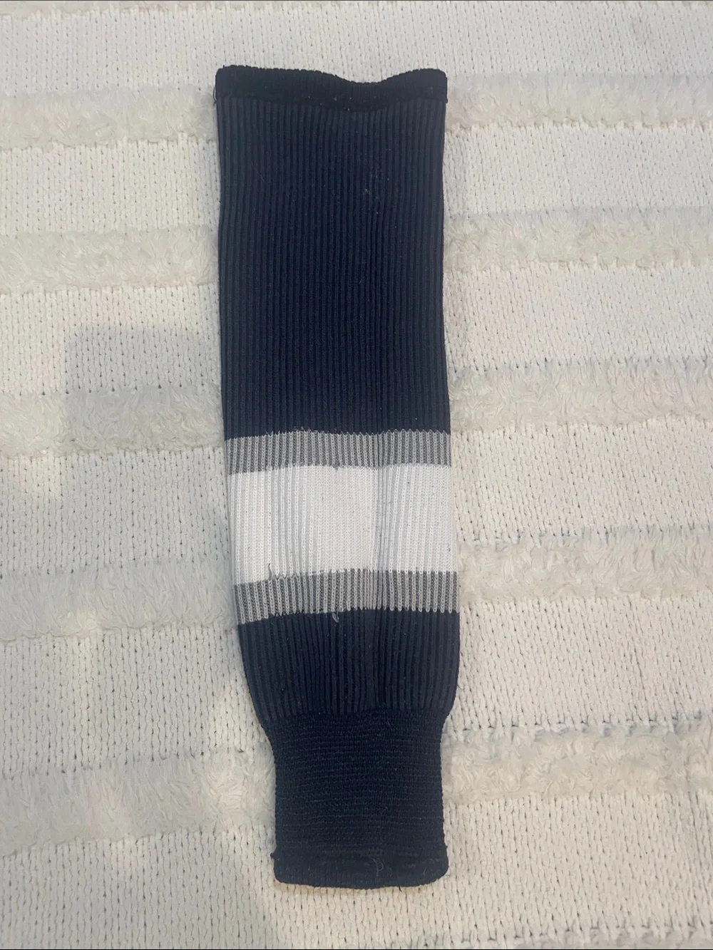 Navy blue hockey Socks White & Gray Stripes junior 21 1/2”x7” unisex boys girls